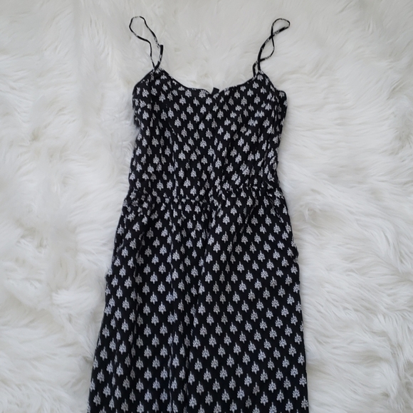 Romper - Picture 3 of 4